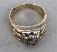 Изгубен пръстен освобождава от безбрачие